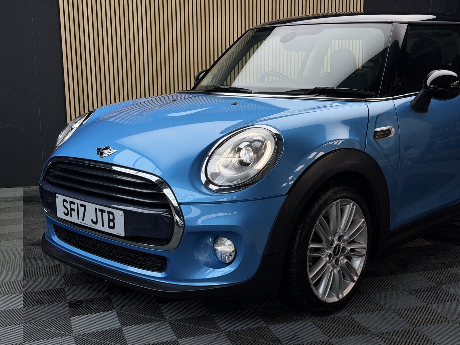 Used MINI Hatch 2017 for sale - 77789297: Photo 12