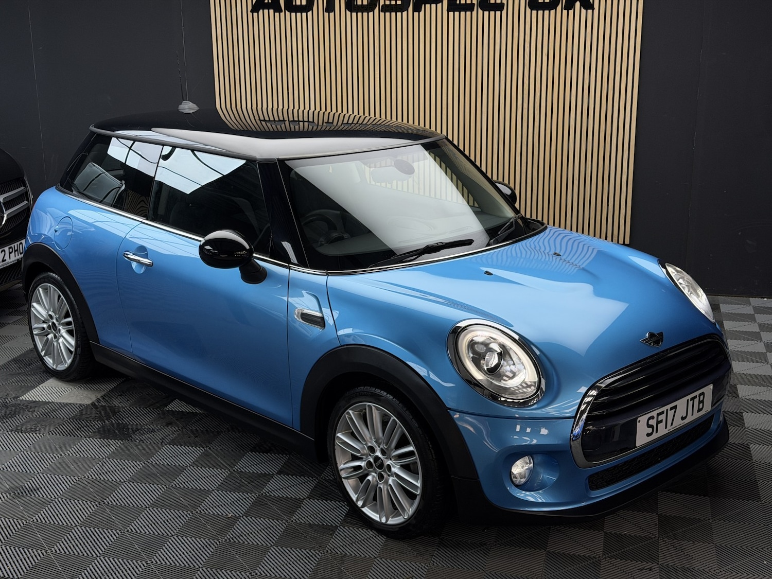 Used MINI Hatch 2017 for sale - 77789297: Photo 3