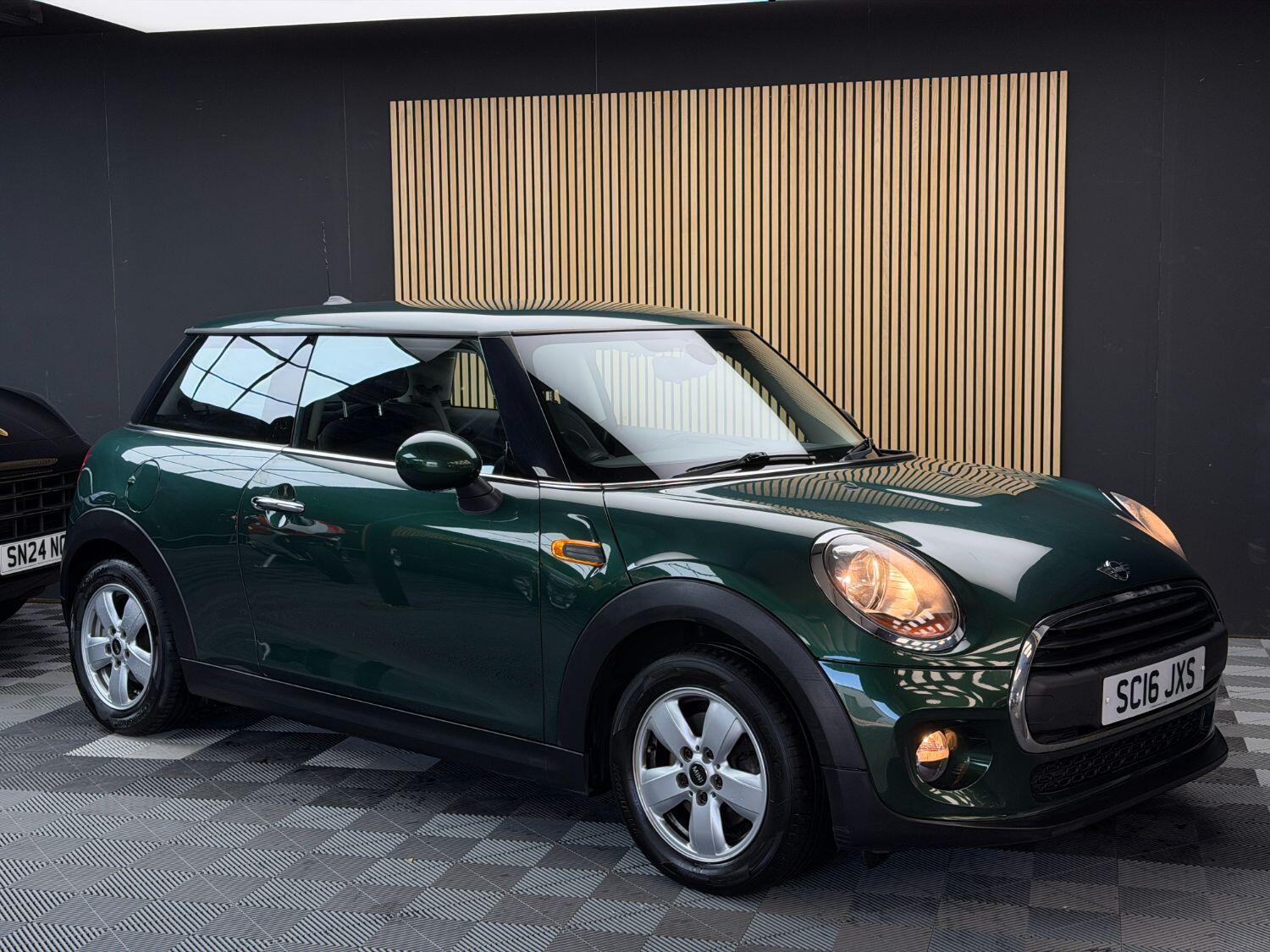 Used MINI Hatch 2016 for sale - 76358039: Photo 2