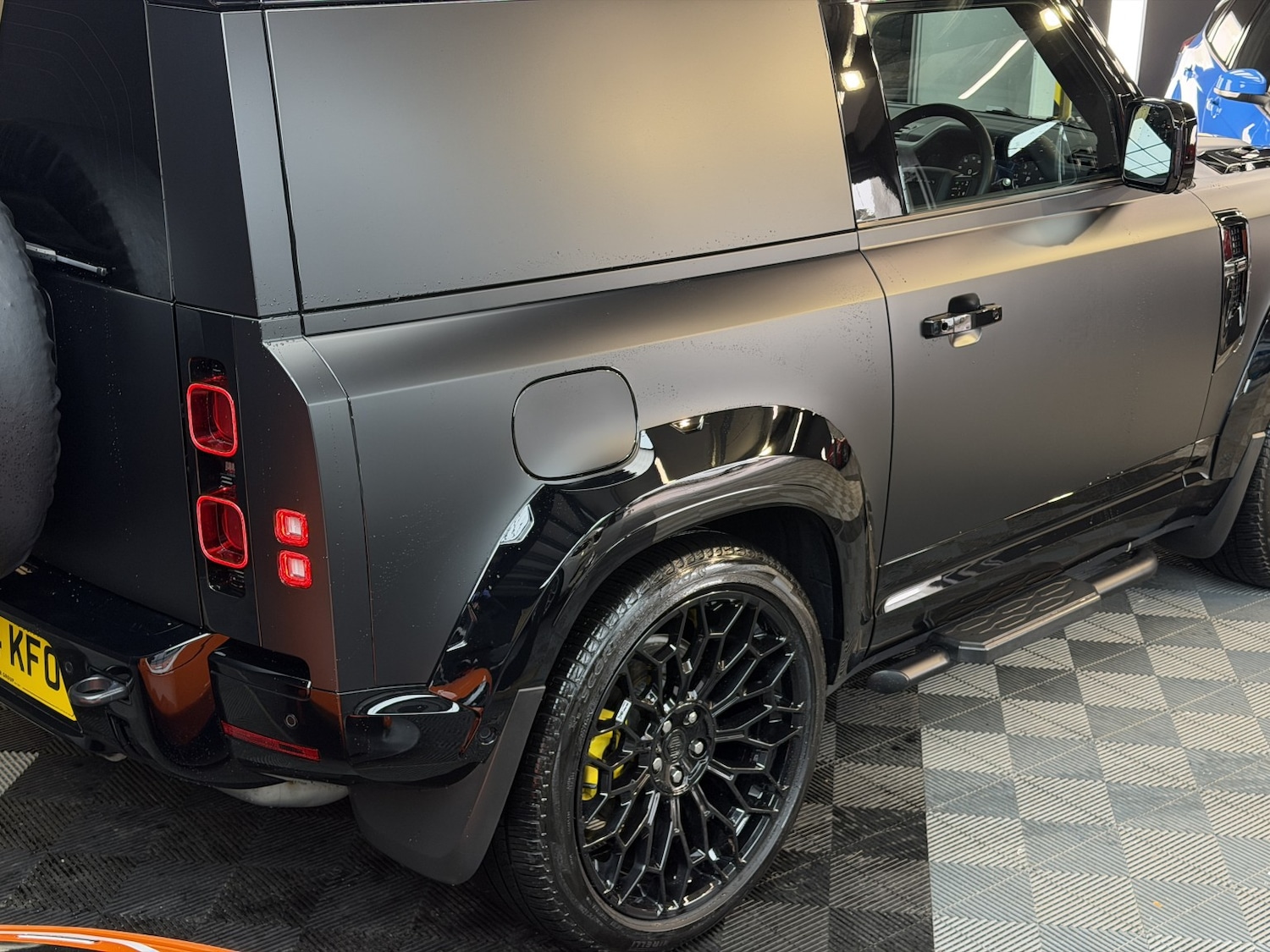 Used Land Rover Defender 2024 for sale - 78070583: Photo 11