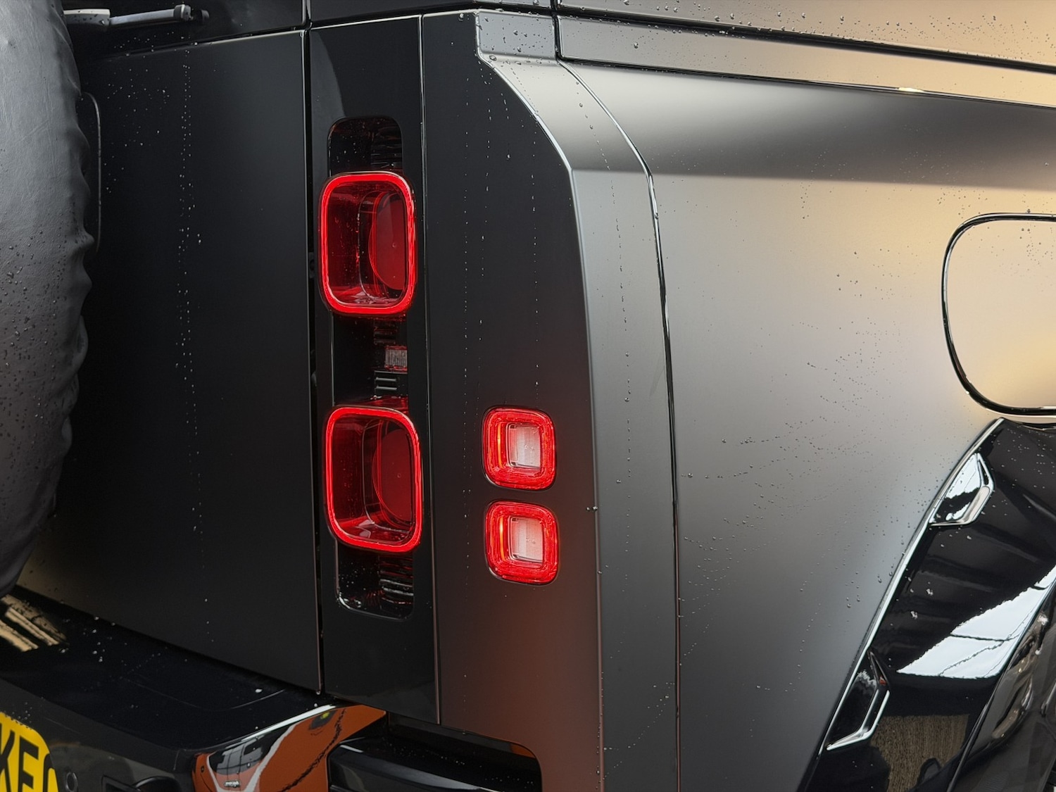 Used Land Rover Defender 2024 for sale - 78070583: Photo 12