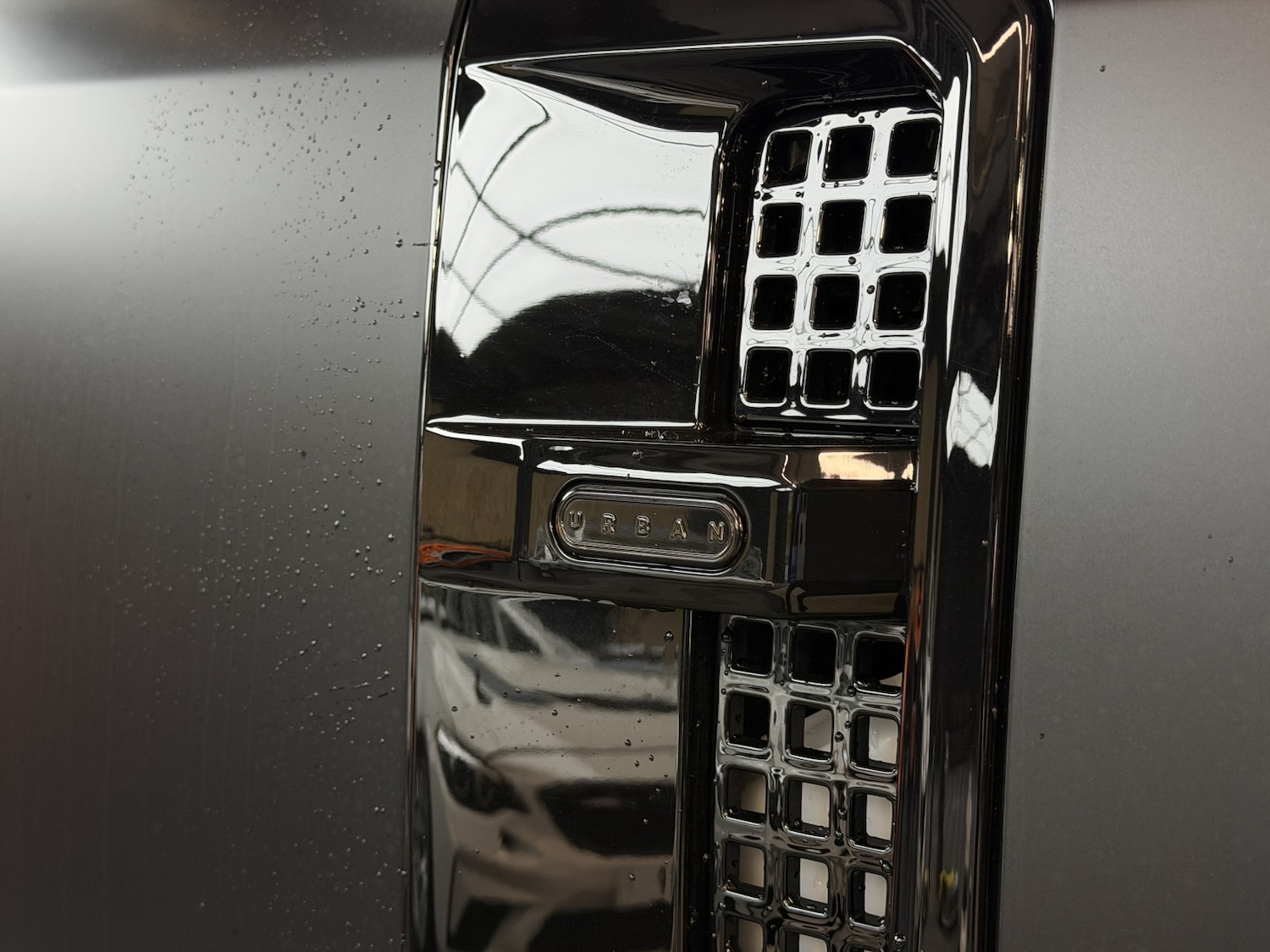 Used Land Rover Defender 2024 for sale - 78070583: Photo 15