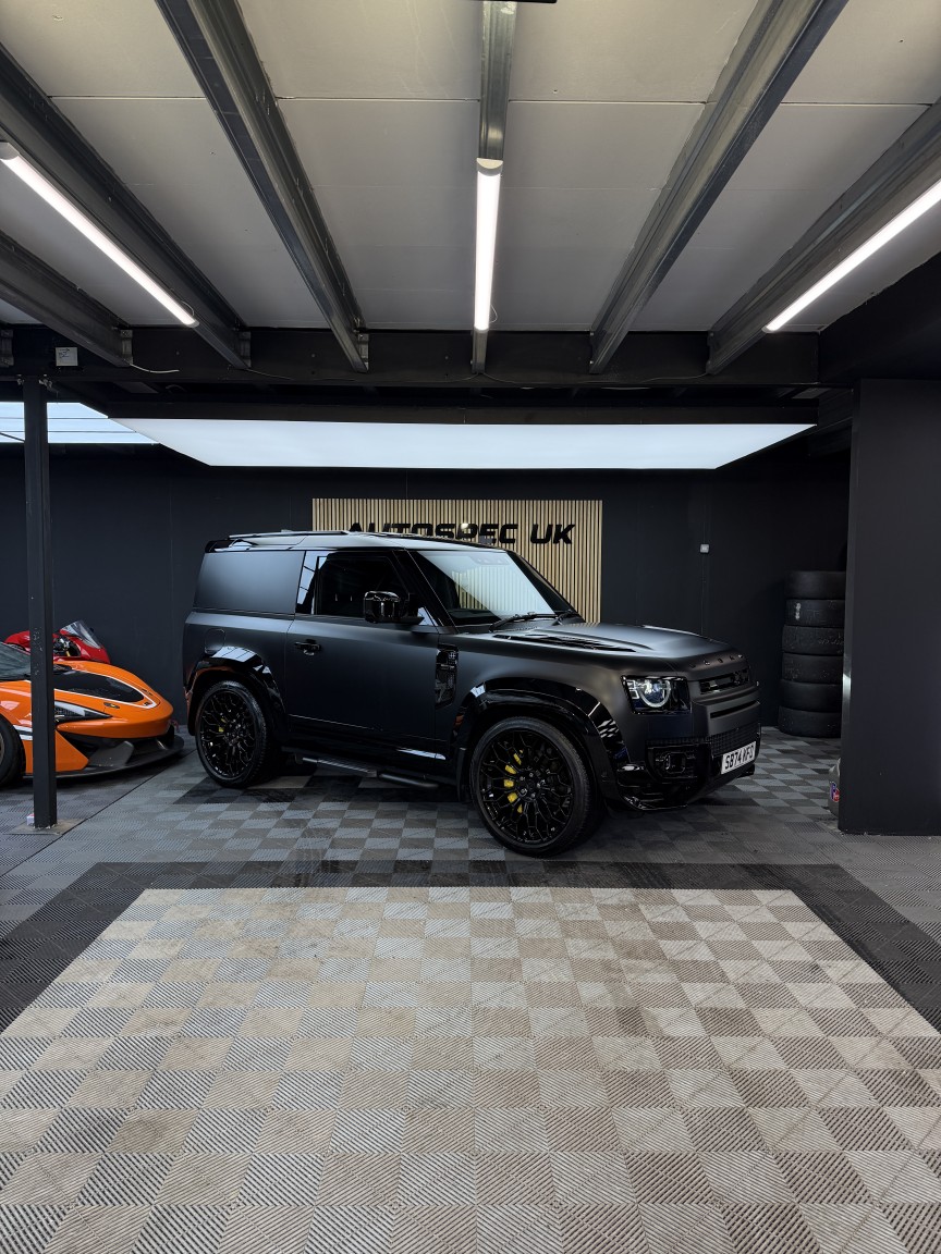 Used Land Rover Defender 2024 for sale - 78070583: Photo 27