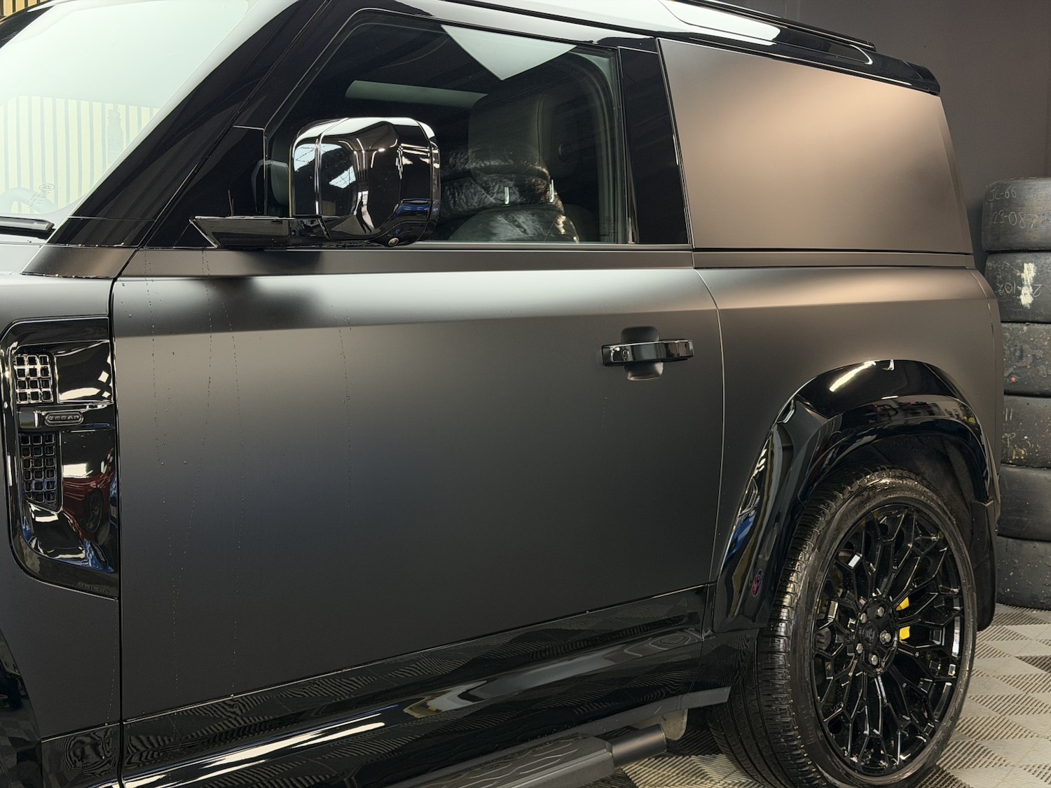 Used Land Rover Defender 2024 for sale - 78070583: Photo 35