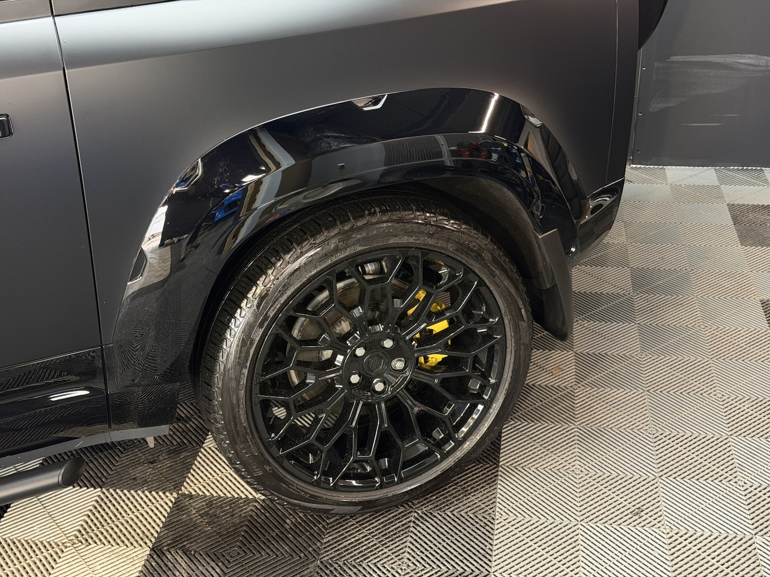 Used Land Rover Defender 2024 for sale - 78070583: Photo 36