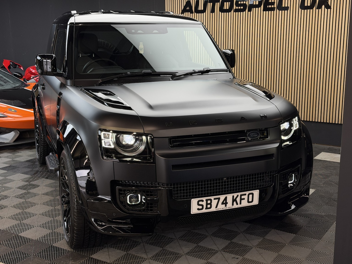 Used Land Rover Defender 2024 for sale - 78070583: Photo 4