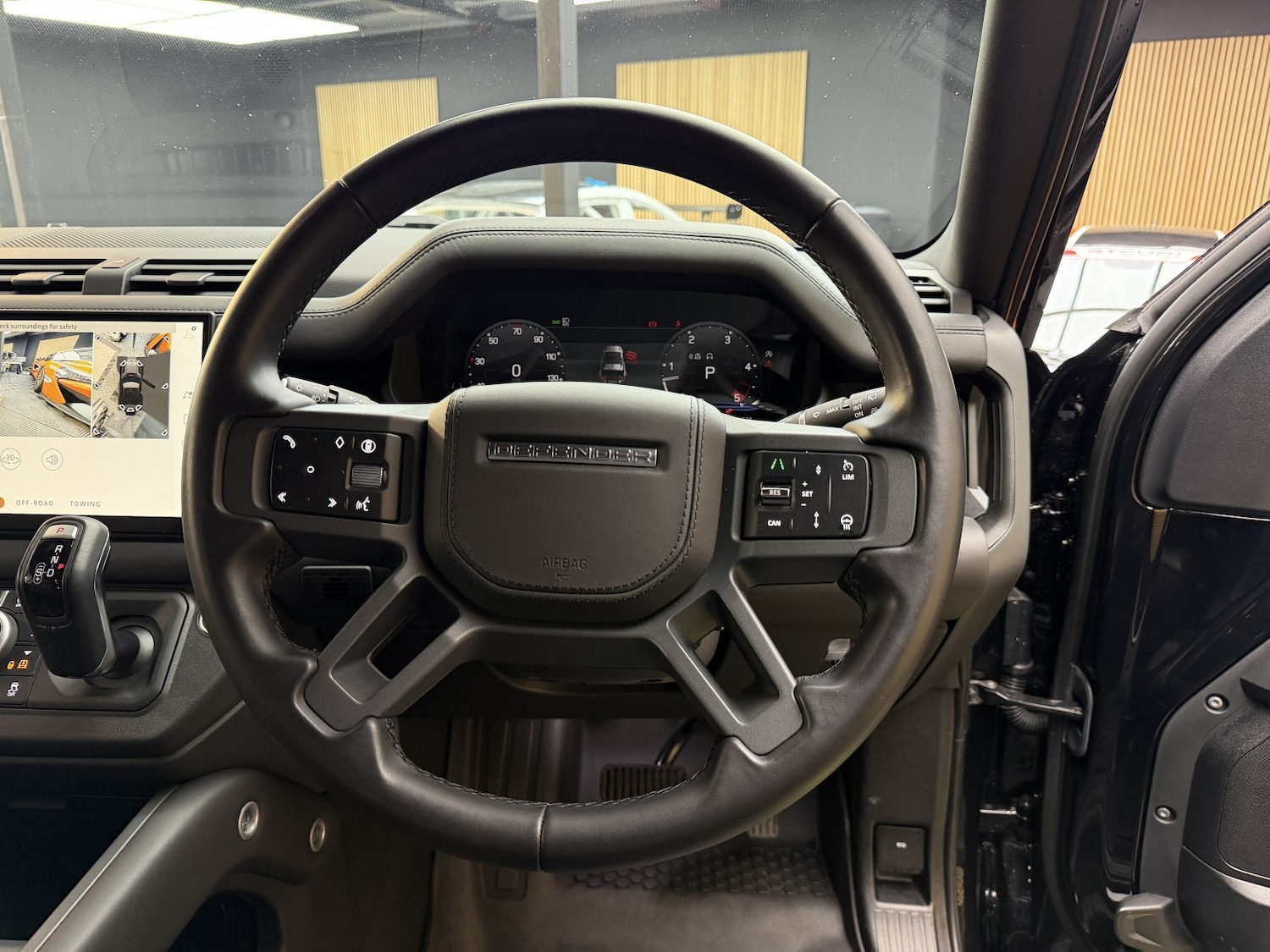 Used Land Rover Defender 2024 for sale - 78070583: Photo 45