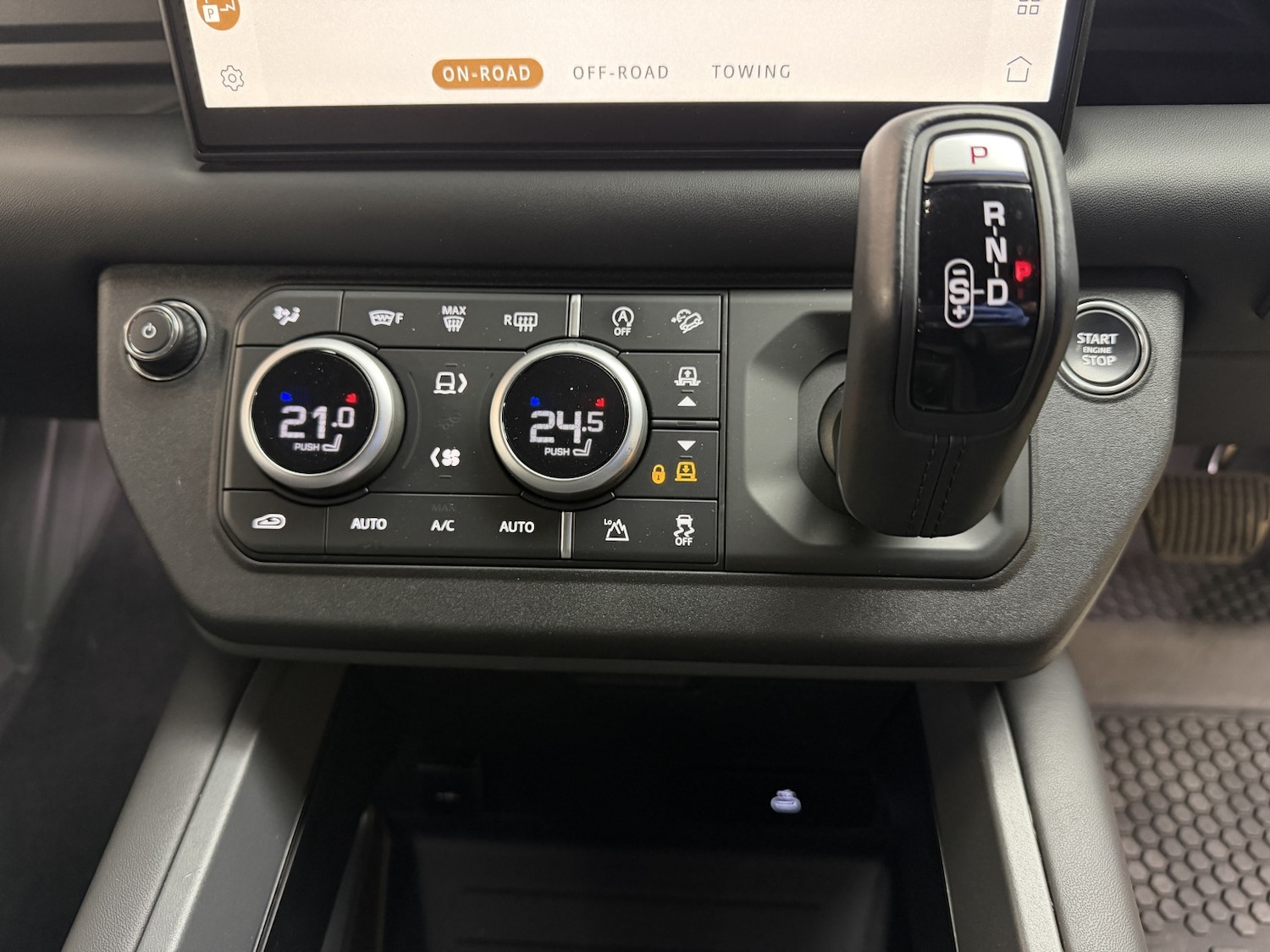 Used Land Rover Defender 2024 for sale - 78070583: Photo 48