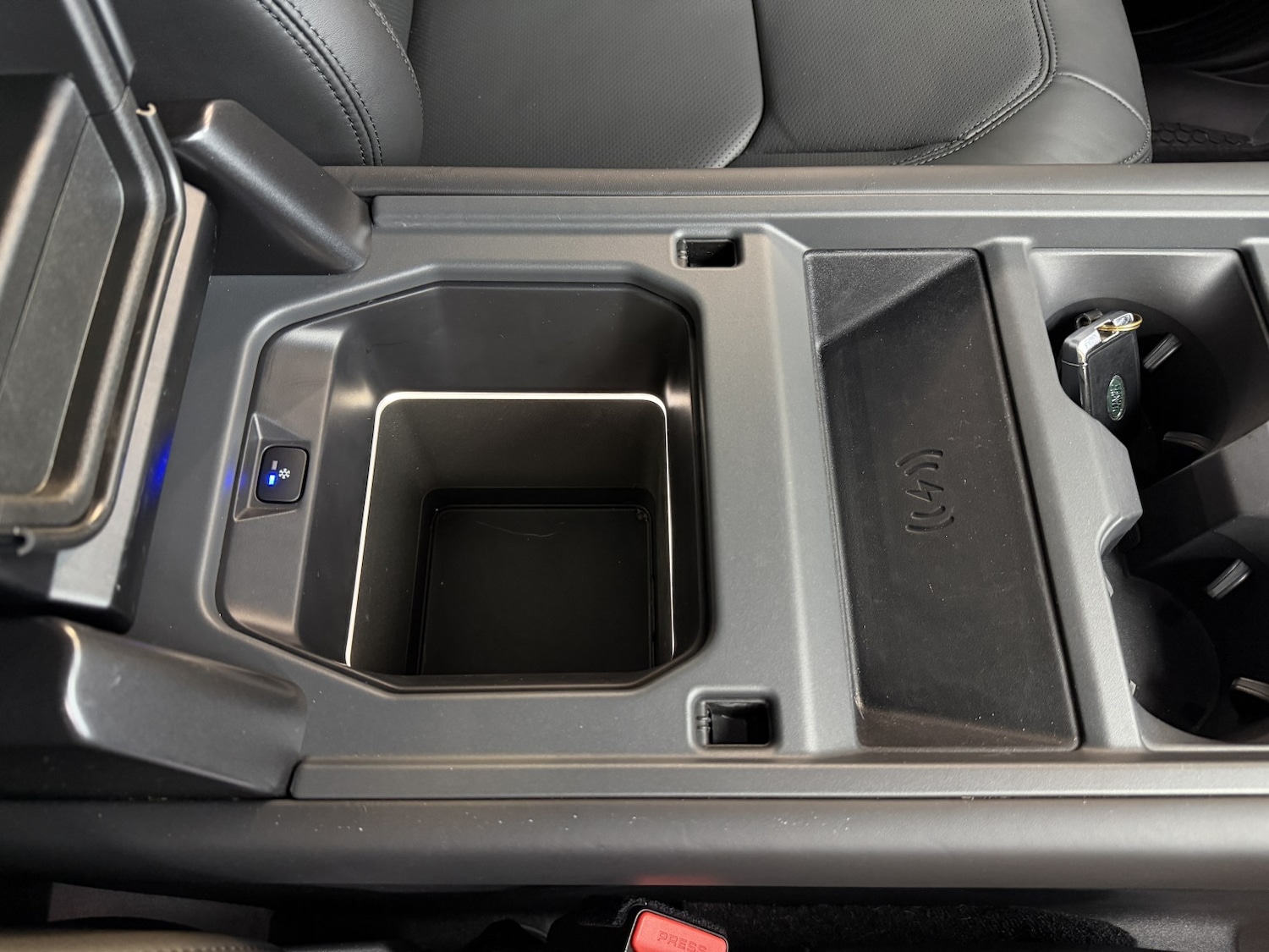 Used Land Rover Defender 2024 for sale - 78070583: Photo 51