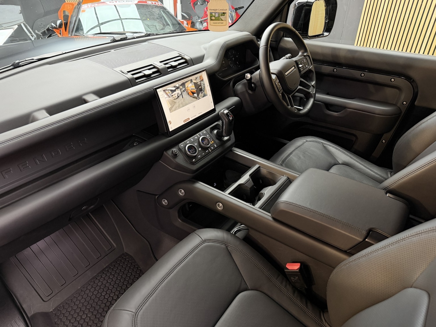 Used Land Rover Defender 2024 for sale - 78070583: Photo 56