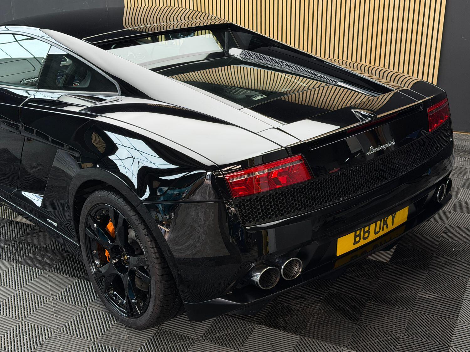 Used Lamborghini Gallardo 2012 for sale - 76637429: Photo 25