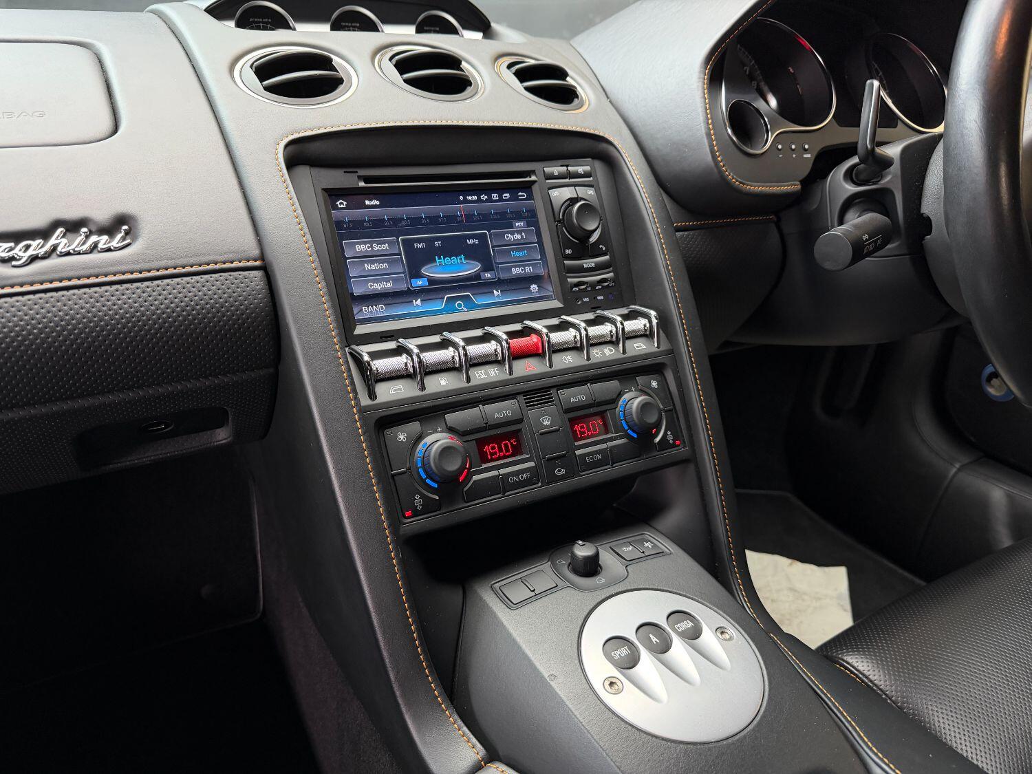 Used Lamborghini Gallardo 2012 for sale - 76637429: Photo 30