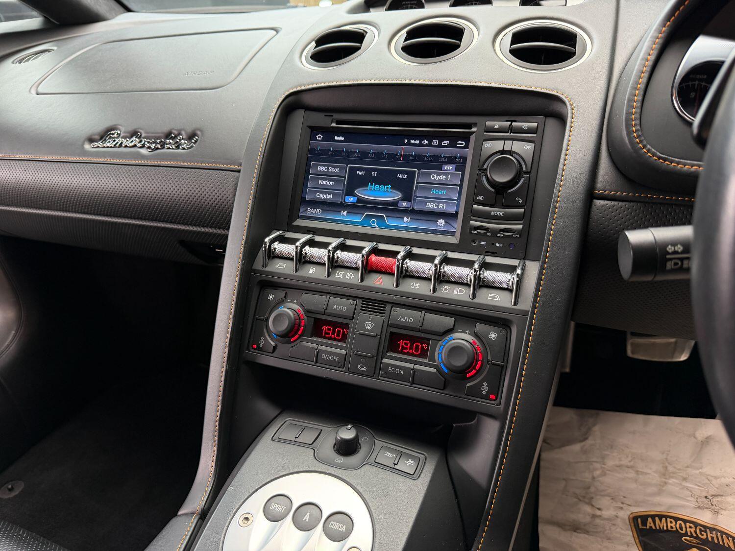 Used Lamborghini Gallardo 2012 for sale - 76637429: Photo 36