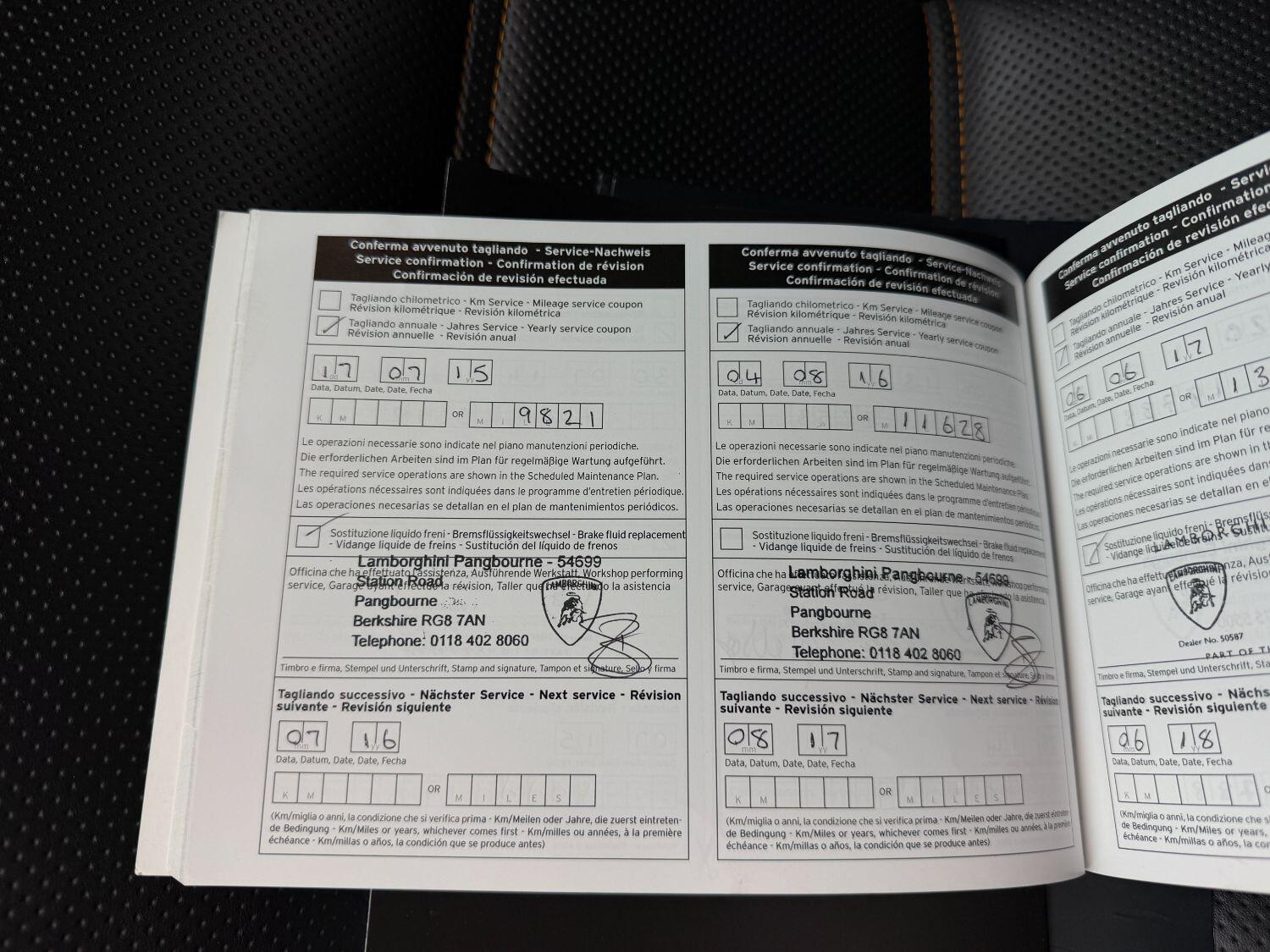 Used Lamborghini Gallardo 2012 for sale - 76637429: Photo 38