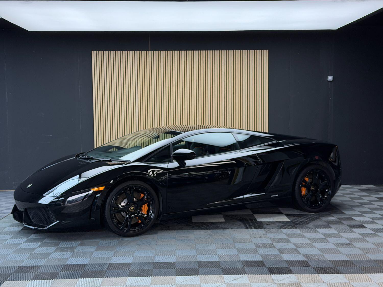 Used Lamborghini Gallardo 2012 for sale - 76637429: Photo 6