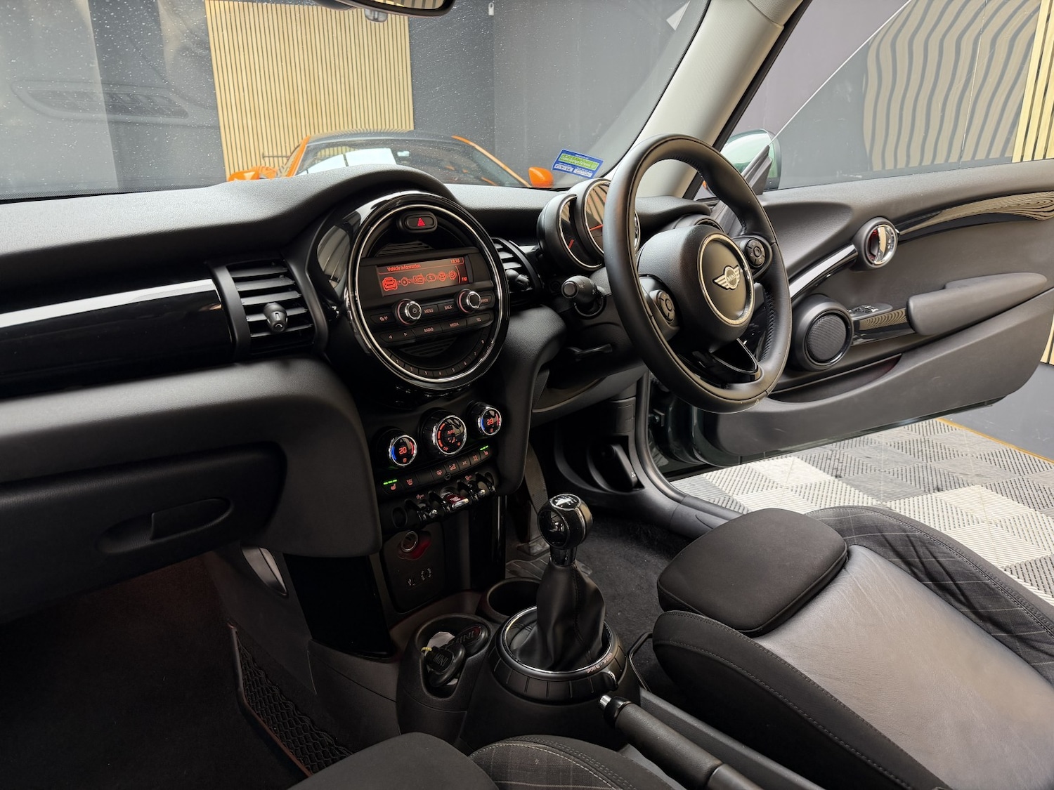 Used MINI Hatch 2015 for sale - 76656219: Photo 17