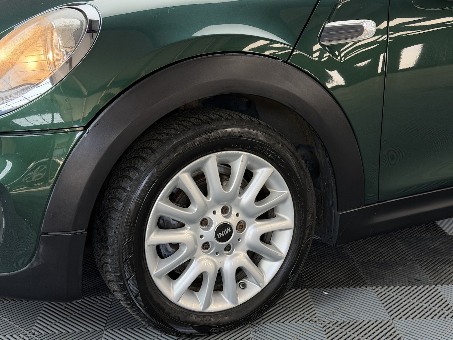 Used MINI Hatch 2015 for sale - 76656219: Photo 8