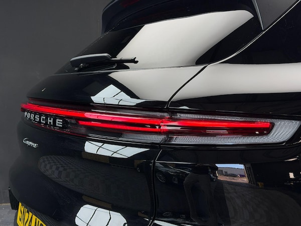 Used Porsche Cayenne 2024 for sale - 76329762: Photo 12