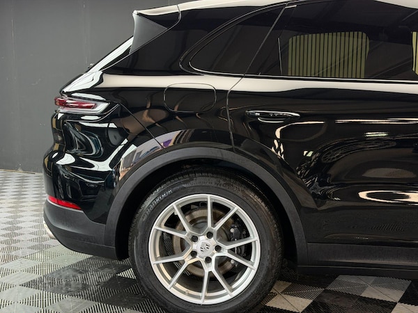 Used Porsche Cayenne 2024 for sale - 76329762: Photo 14