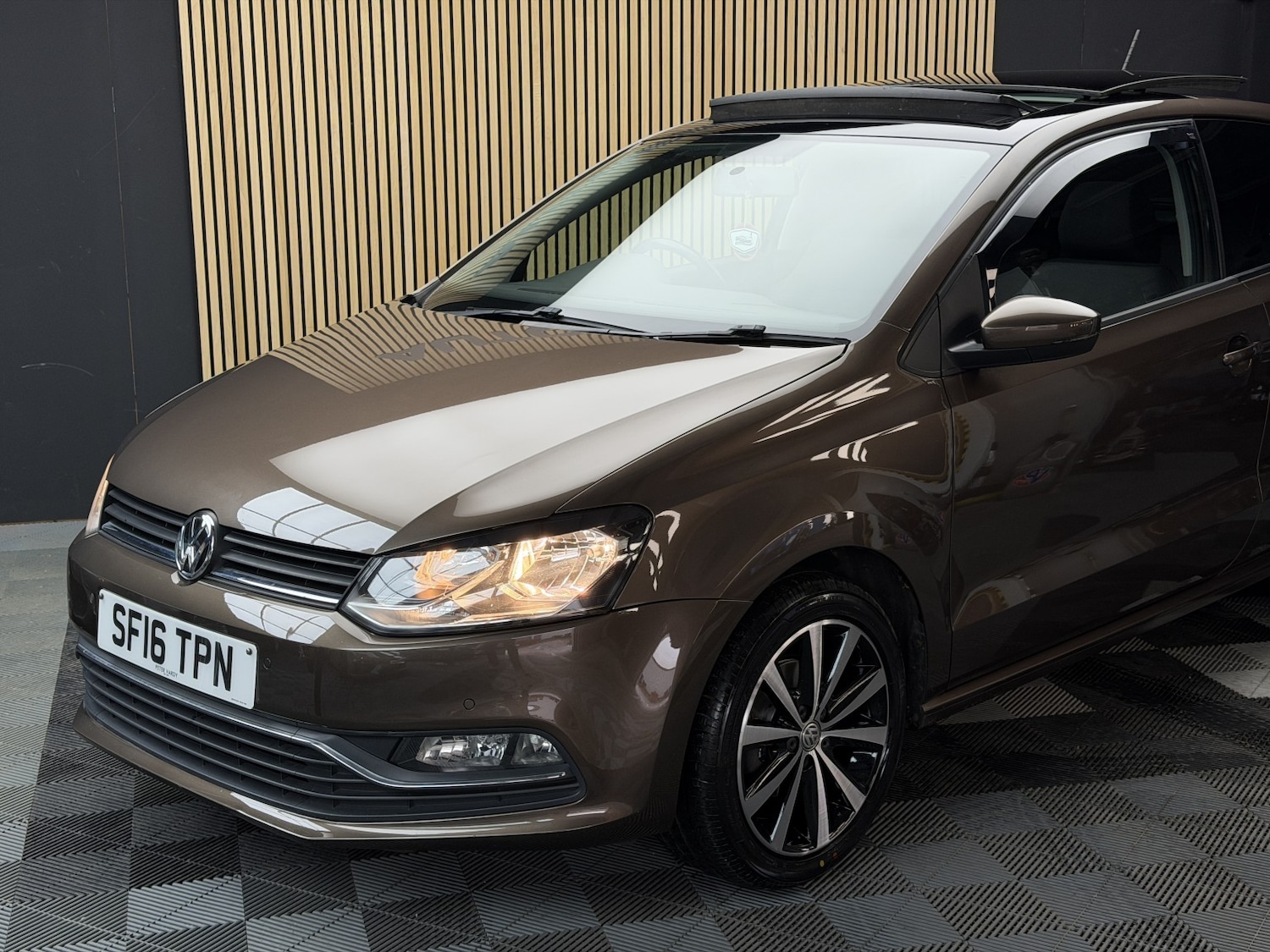 Used Volkswagen Polo 2016 for sale - 77370715: Photo 10