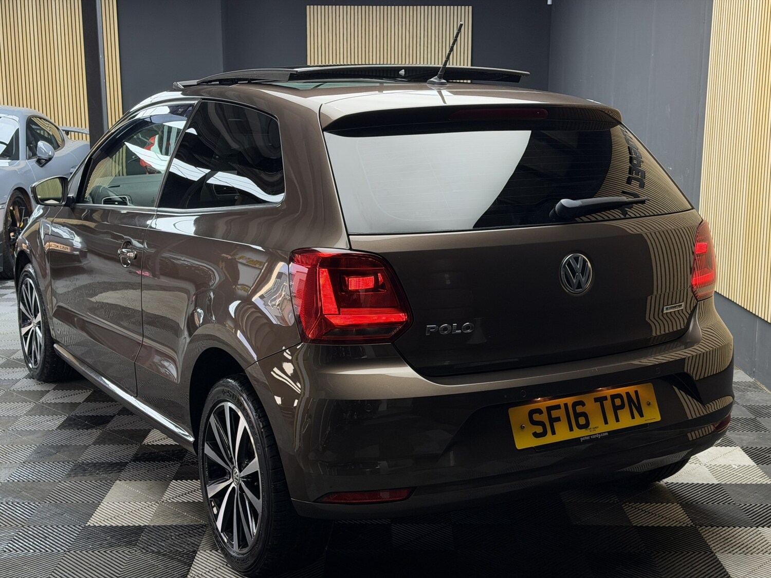 Used Volkswagen Polo 2016 for sale - 77370715: Photo 14