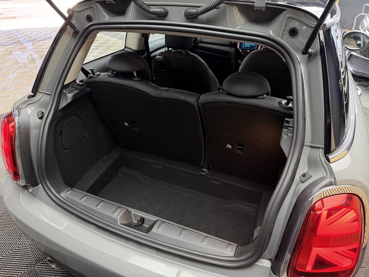 Used MINI Hatch 2020 for sale - 77584468: Photo 27