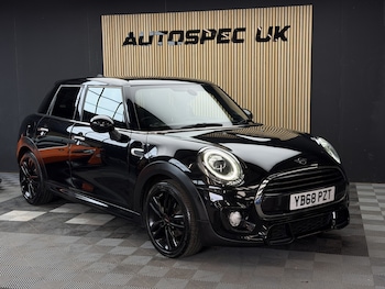 Used MINI Hatch 2018 for sale - 78018437: Photo