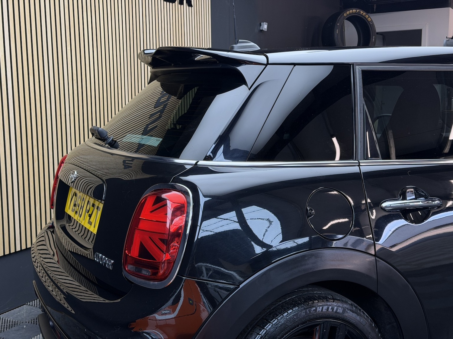 Used MINI Hatch 2018 for sale - 78018437: Photo 5