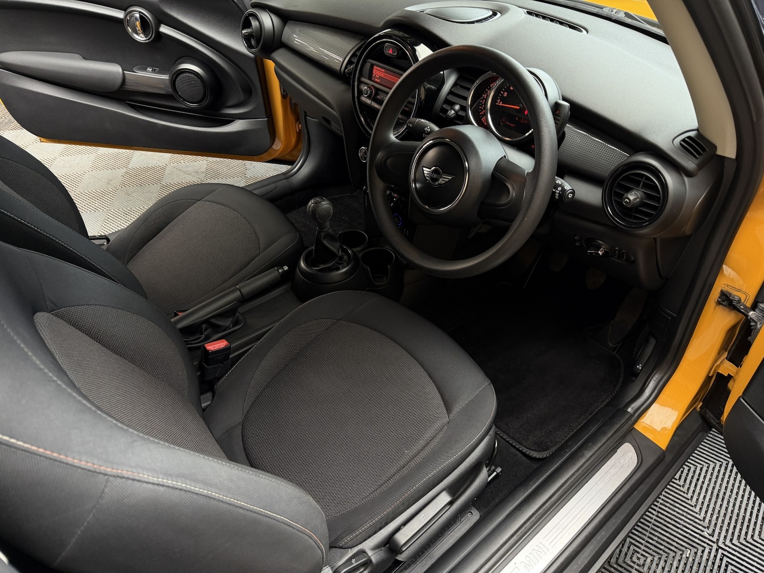 Used MINI Hatch 2015 for sale - 77781798: Photo 19