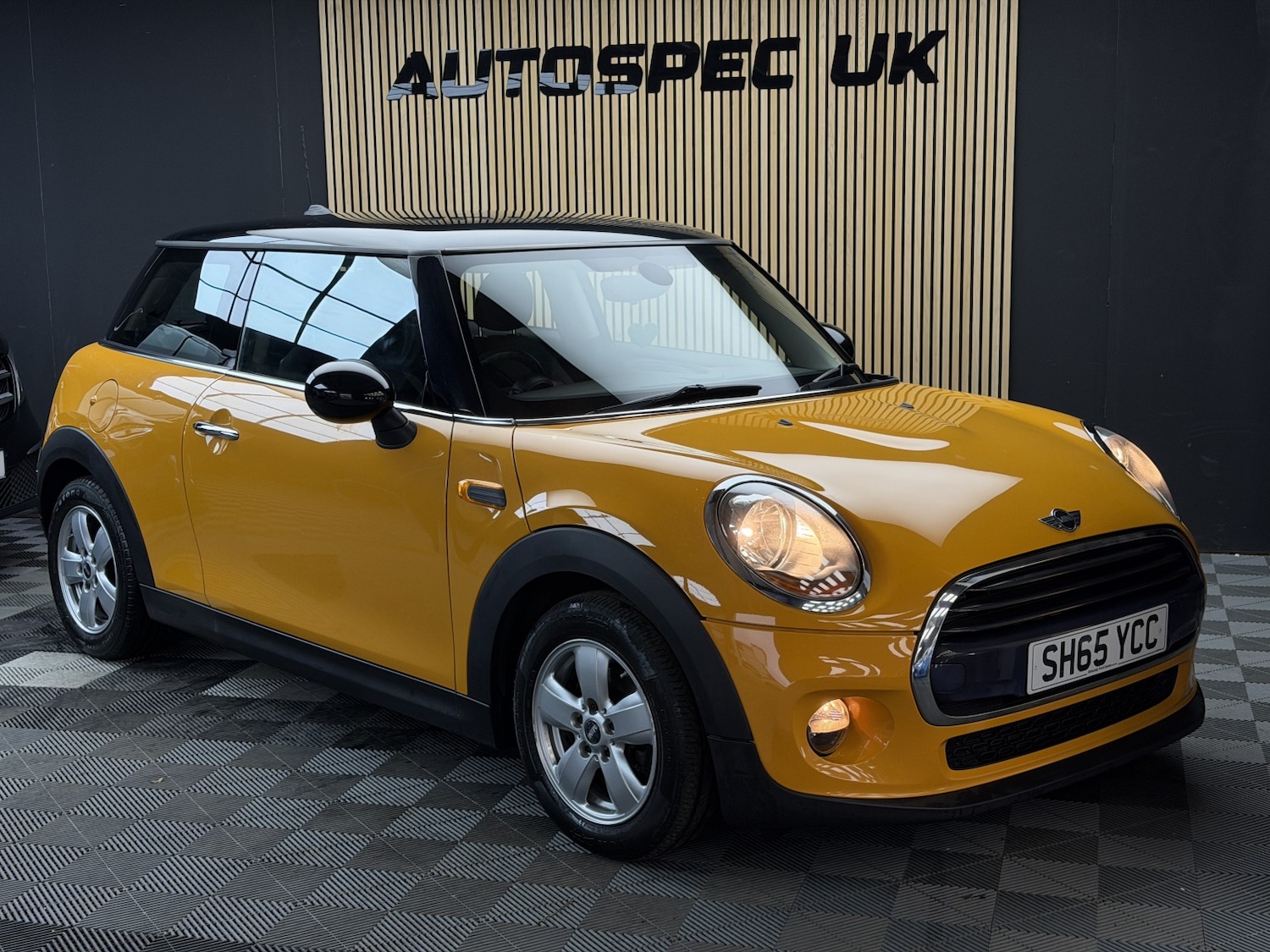 Used MINI Hatch 2015 for sale - 77781798: Photo 2