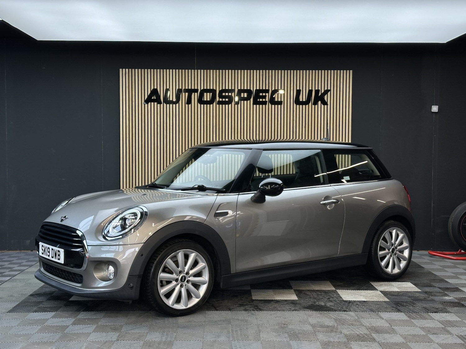 Used MINI Hatch 2019 for sale - 78155452: Photo 10