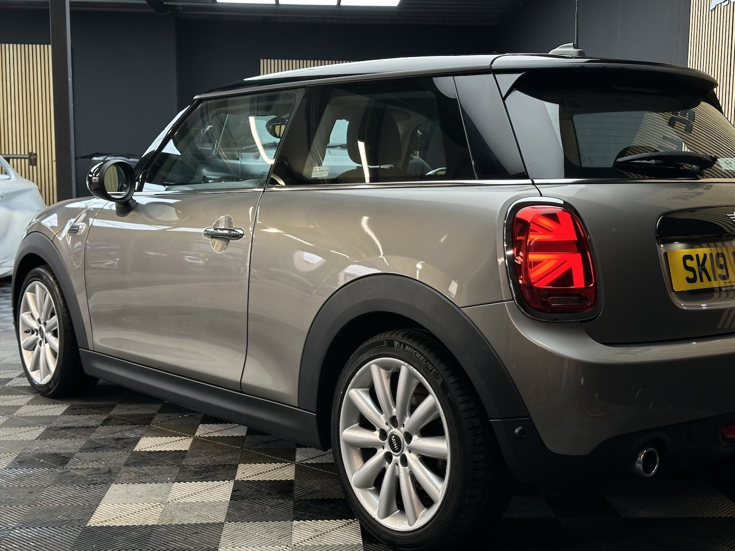 Used MINI Hatch 2019 for sale - 78155452: Photo 12