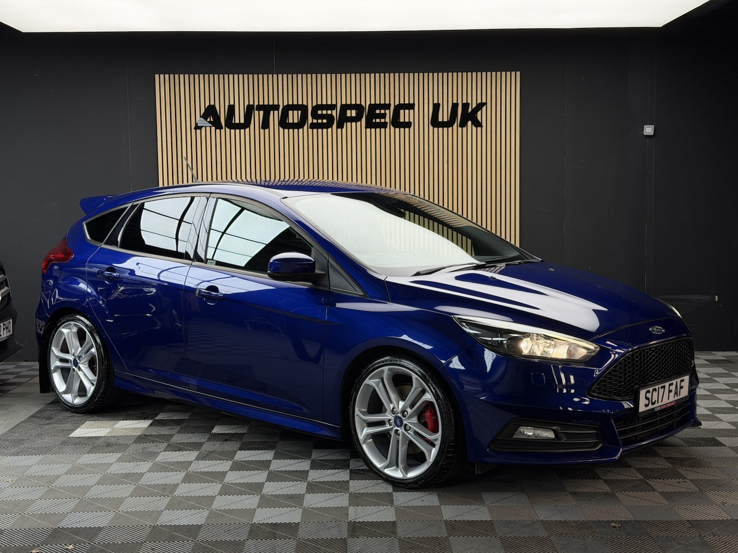 Used Ford Focus 2017 for sale - 77735813: Photo 1