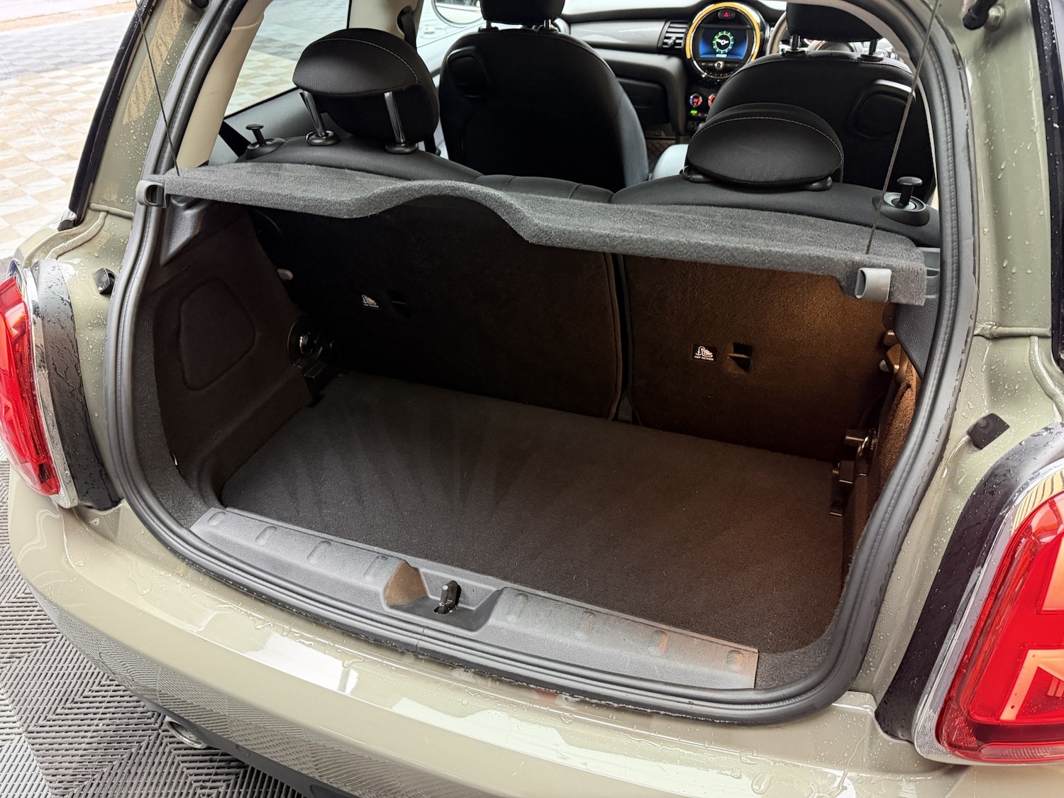 Used MINI Hatch 2018 for sale - 76836994: Photo 25