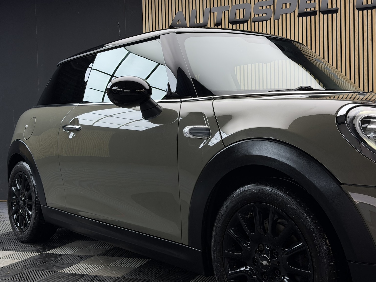 Used MINI Hatch 2018 for sale - 76836994: Photo 4