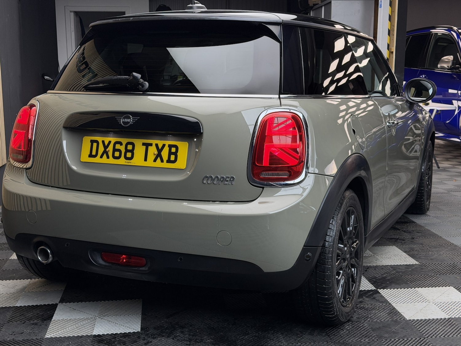 Used MINI Hatch 2018 for sale - 76836994: Photo 7
