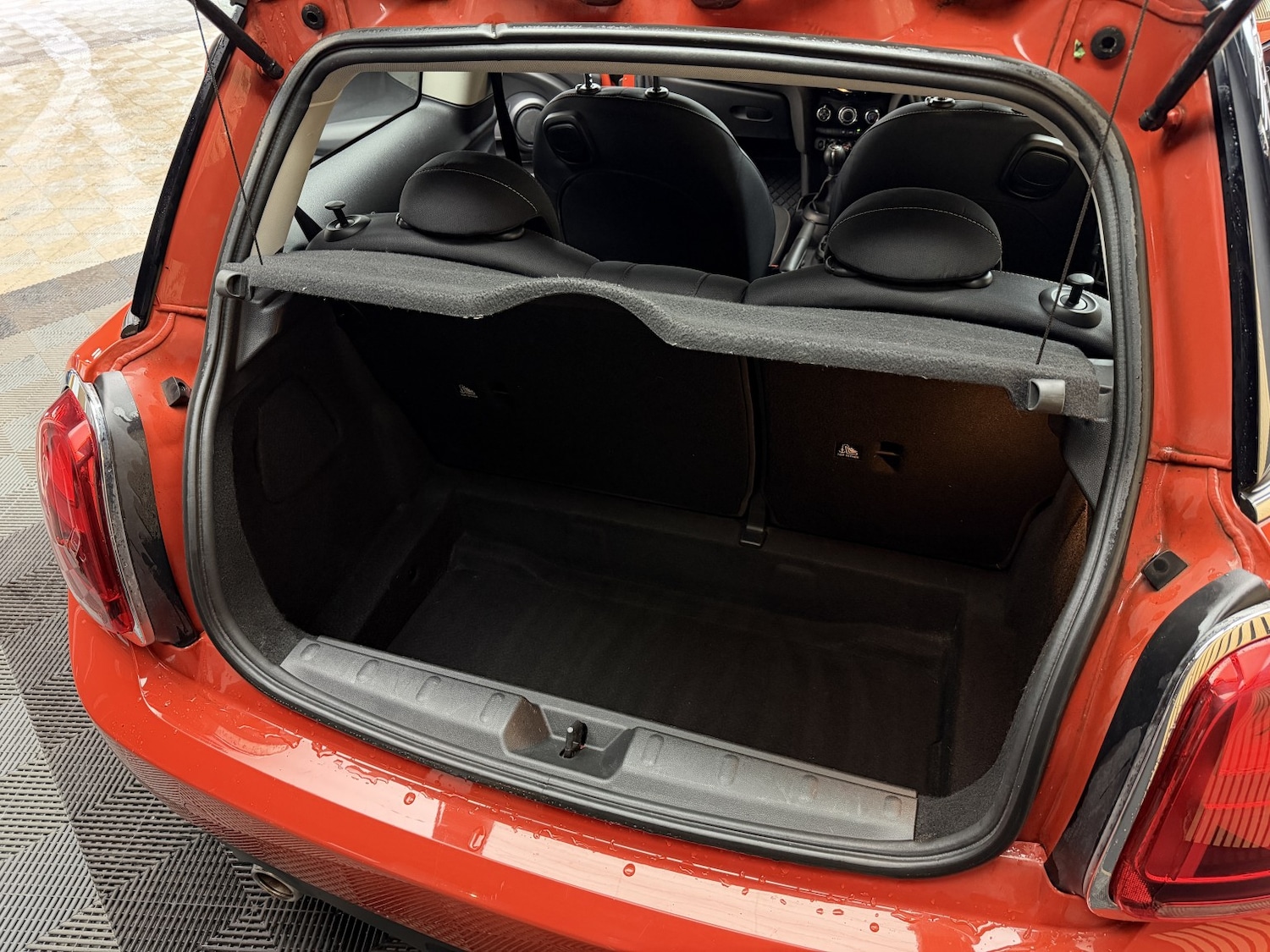 Used MINI Hatch 2018 for sale - 77668504: Photo 23