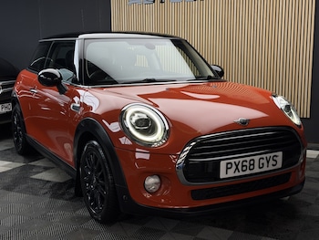 Used MINI Hatch 2018 for sale - 77668504: Photo