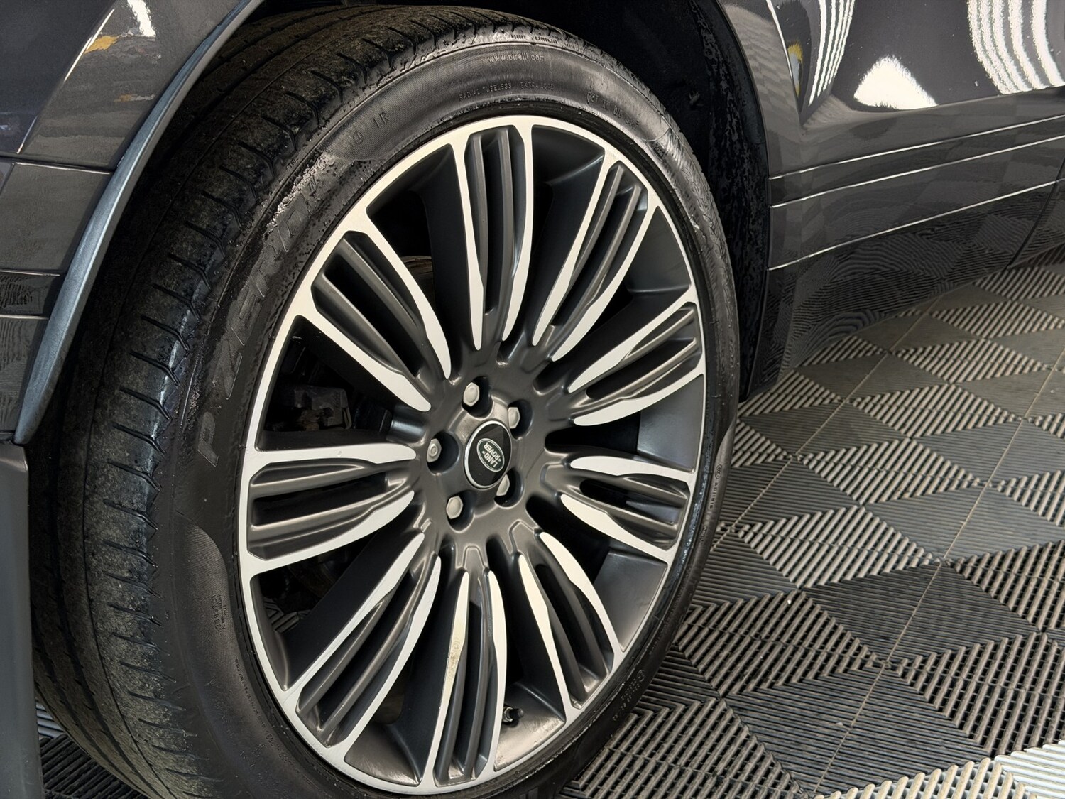 Used Land Rover Range Rover Velar 2020 for sale - 77525660: Photo 24