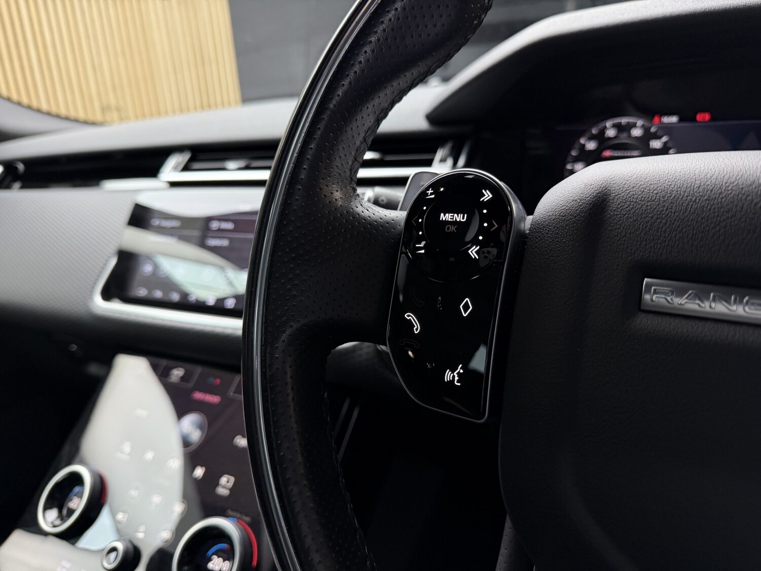 Used Land Rover Range Rover Velar 2020 for sale - 77525660: Photo 30