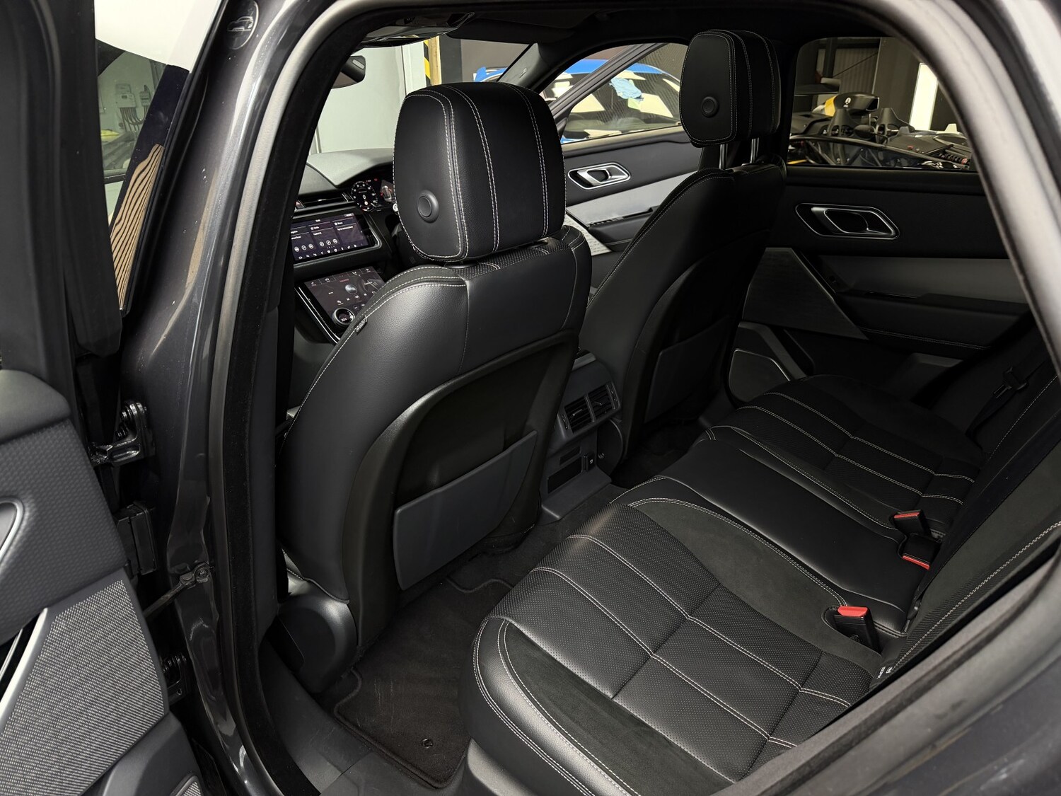 Used Land Rover Range Rover Velar 2020 for sale - 77525660: Photo 44