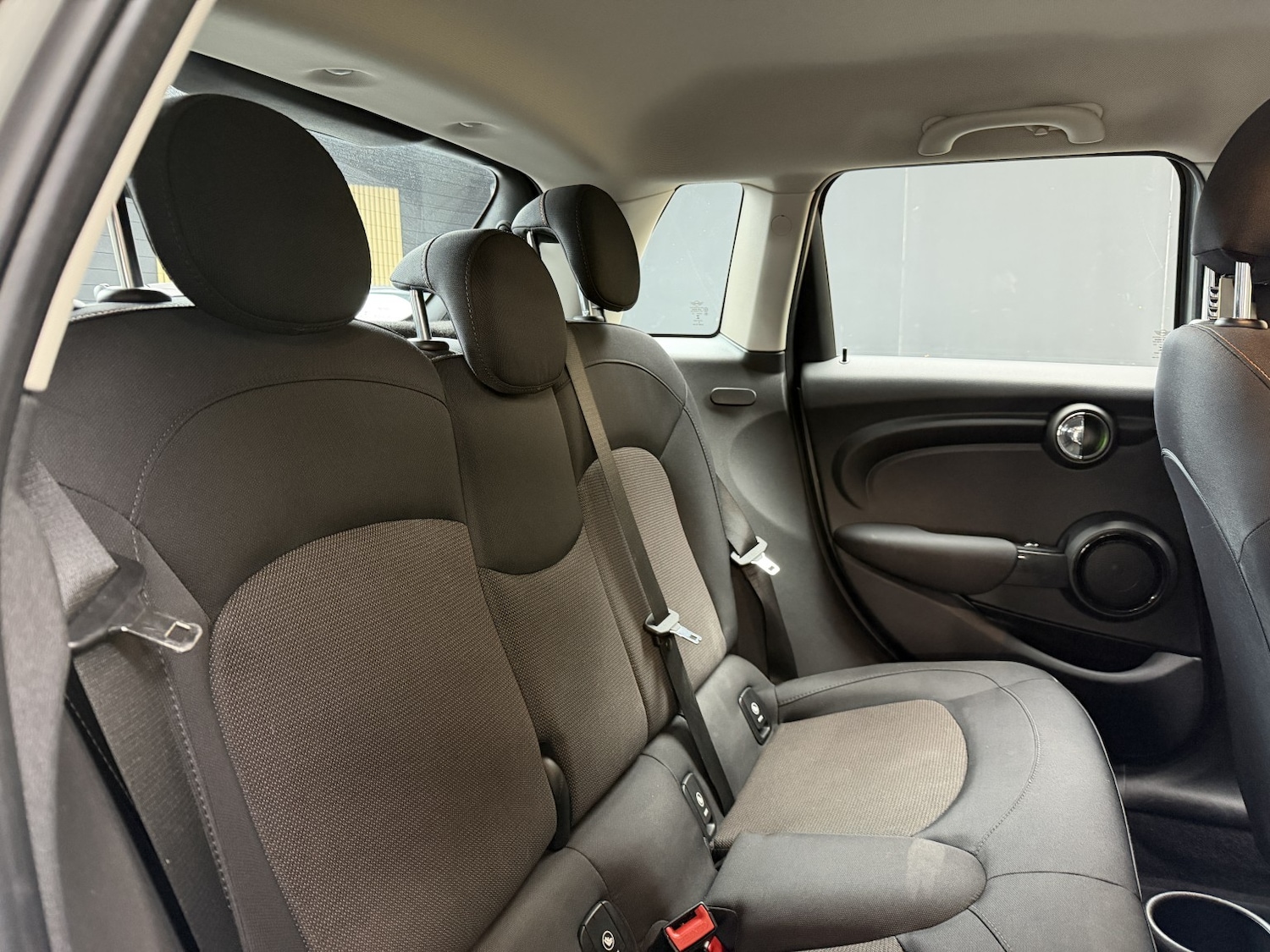 Used MINI Hatch 2019 for sale - 76741401: Photo 30