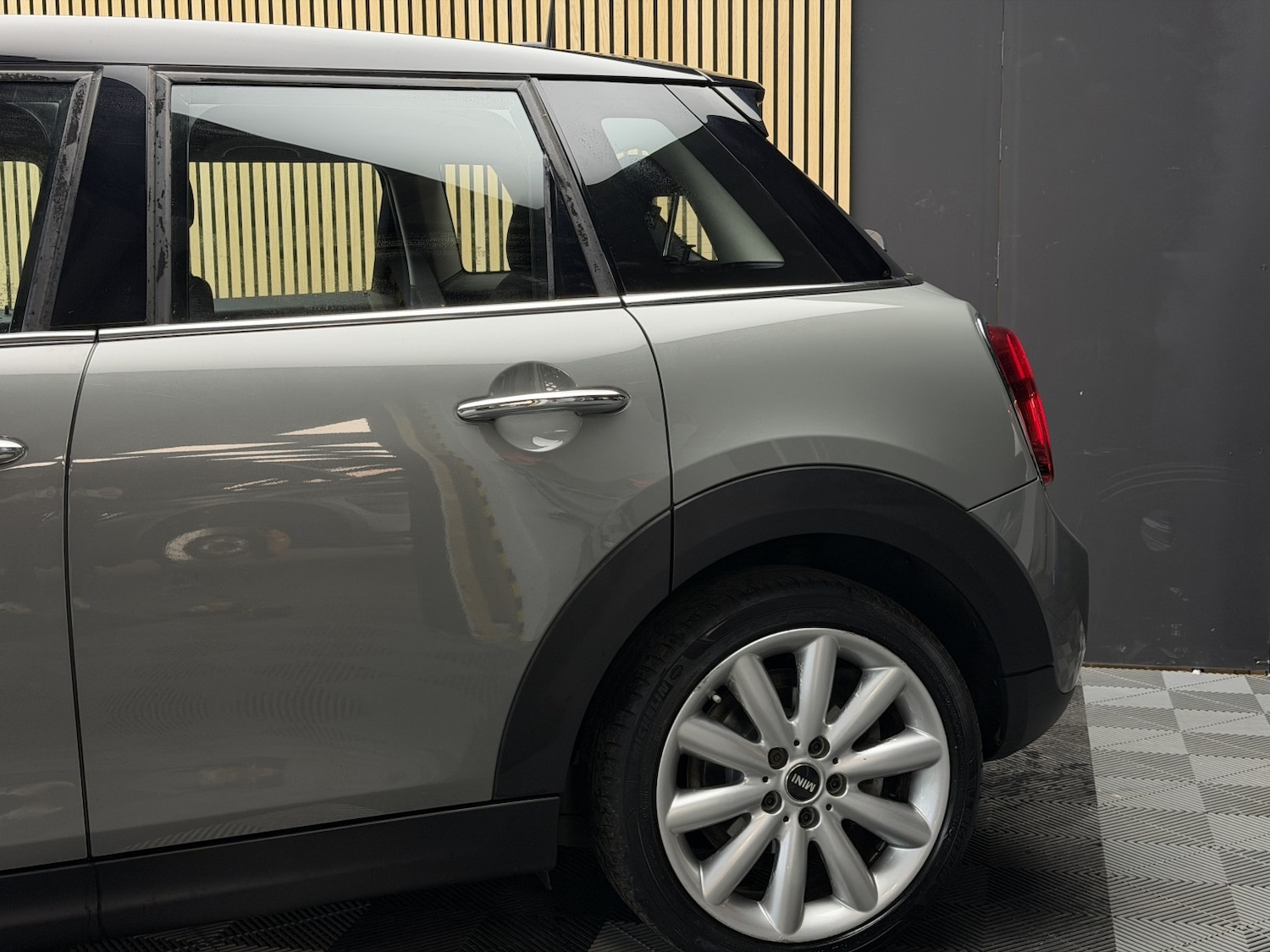 Used MINI Hatch 2019 for sale - 76741401: Photo 9