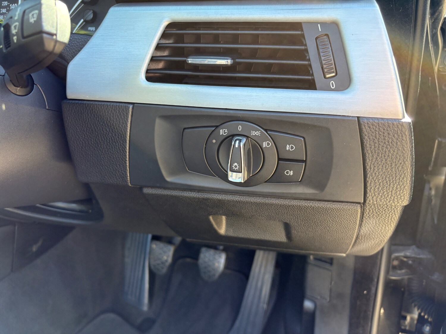 Used BMW 3 Series 2012 for sale - 78117258: Photo 37