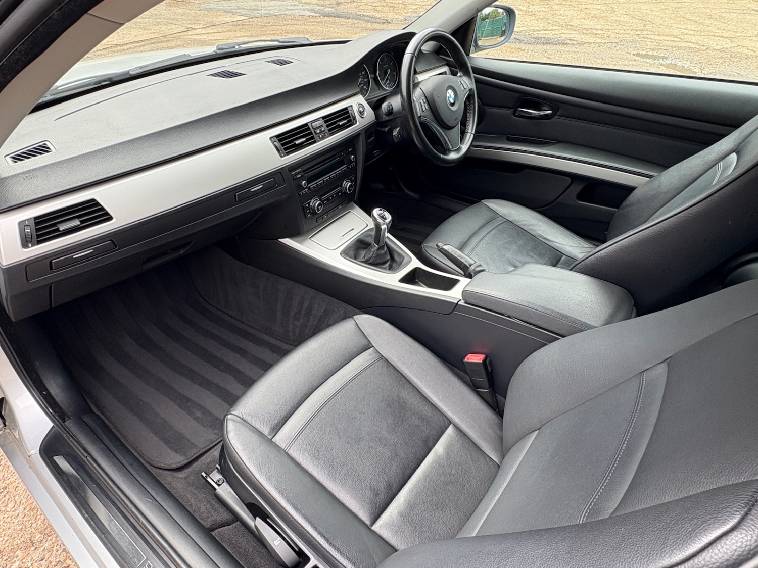 Used BMW 3 Series 2010 for sale - 78117255: Photo 30