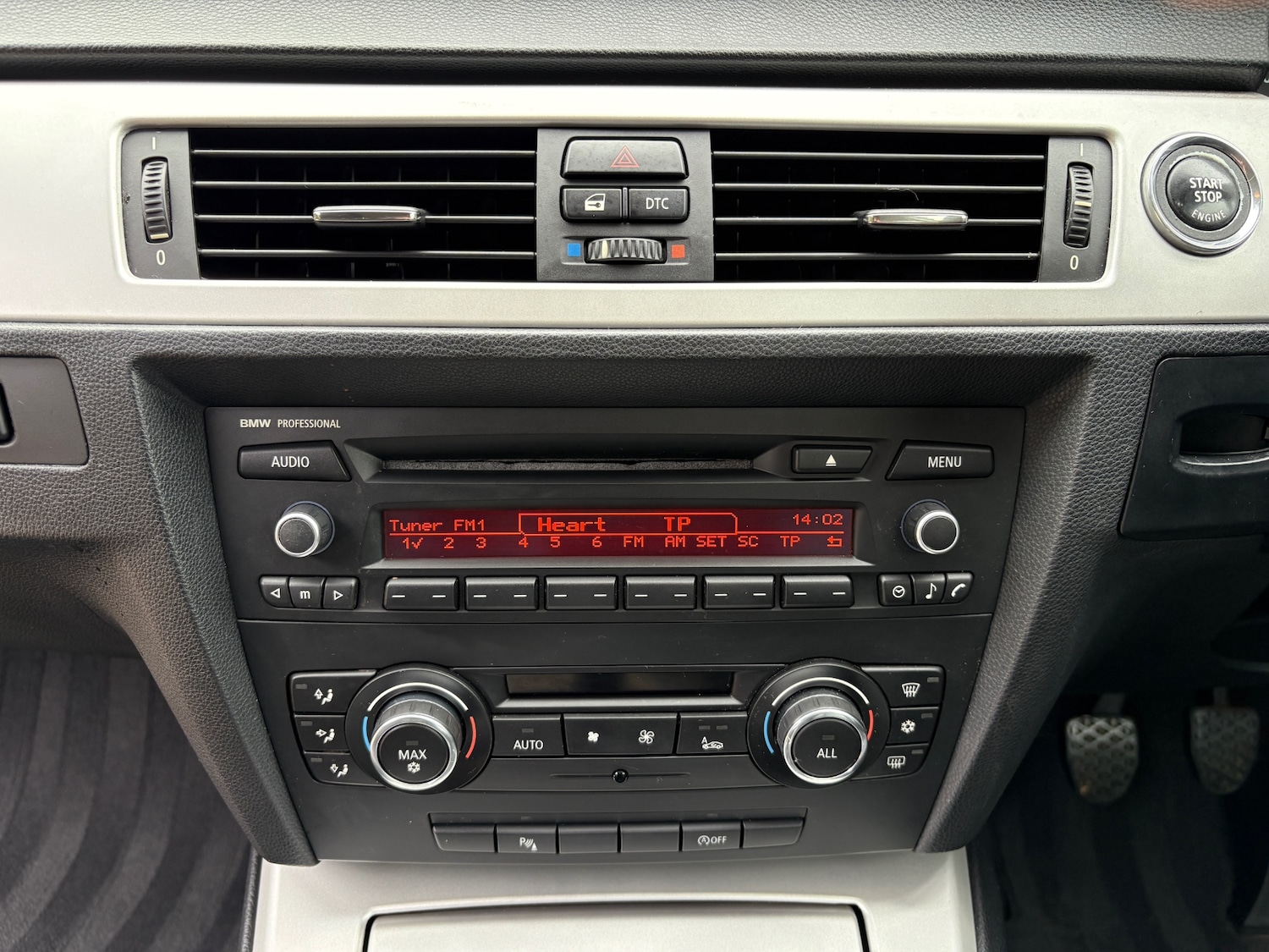 Used BMW 3 Series 2010 for sale - 78117255: Photo 36