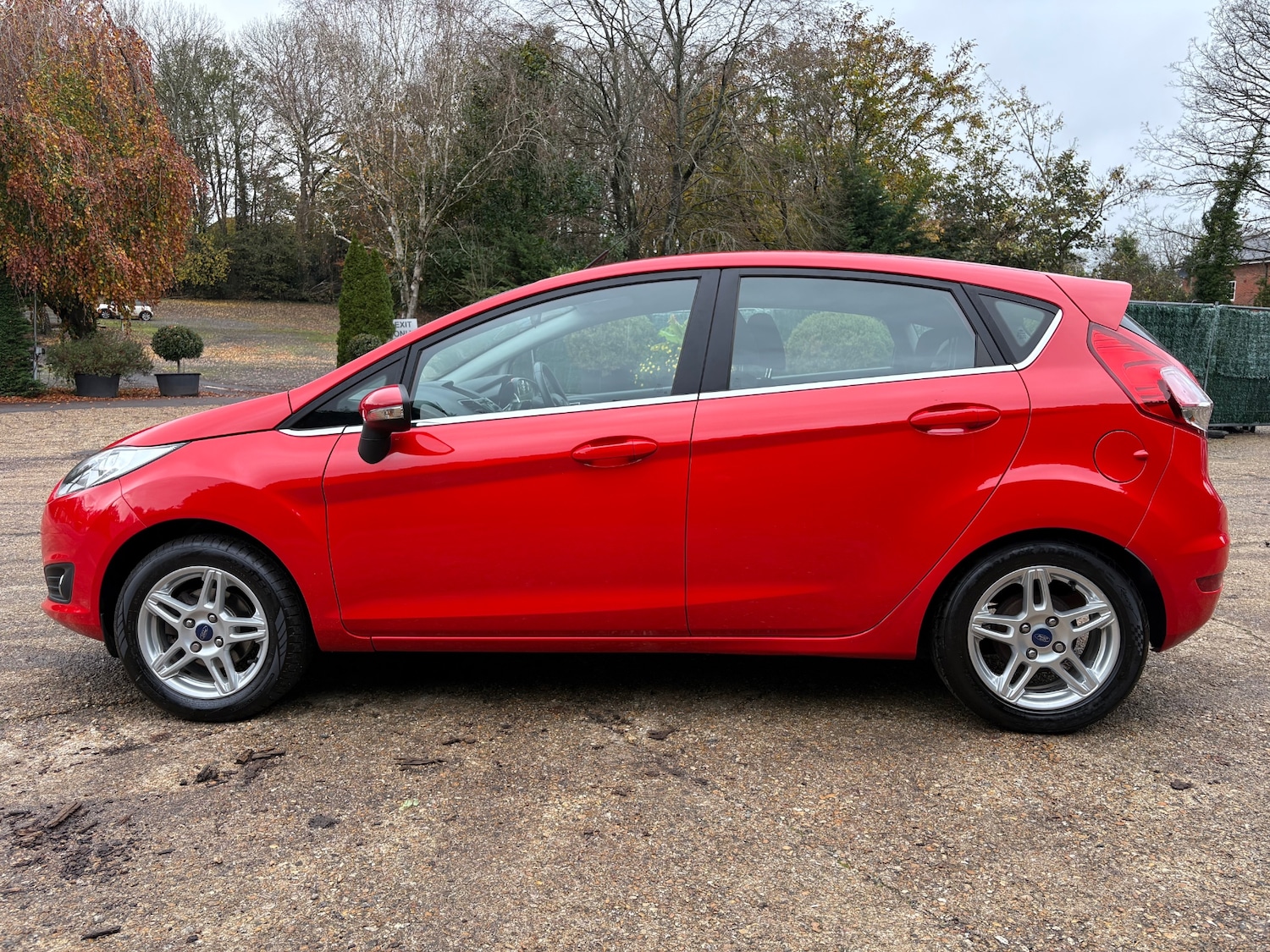 Used Ford Fiesta 2014 for sale - 76699372: Photo 10