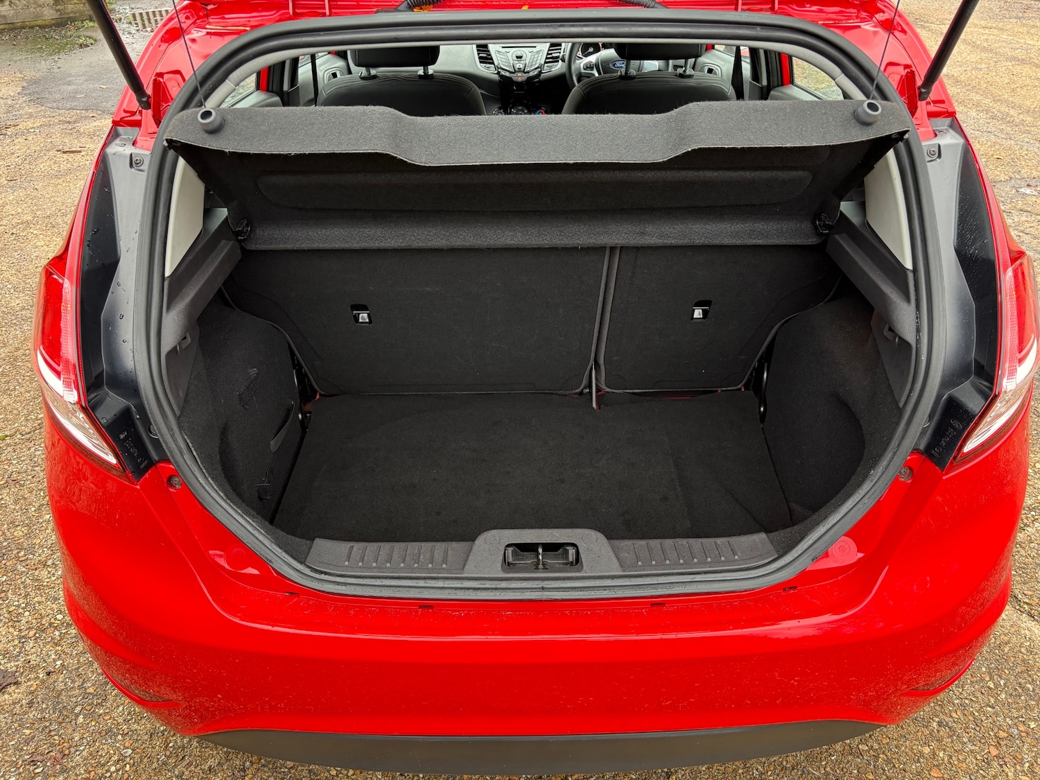 Used Ford Fiesta 2014 for sale - 76699372: Photo 30