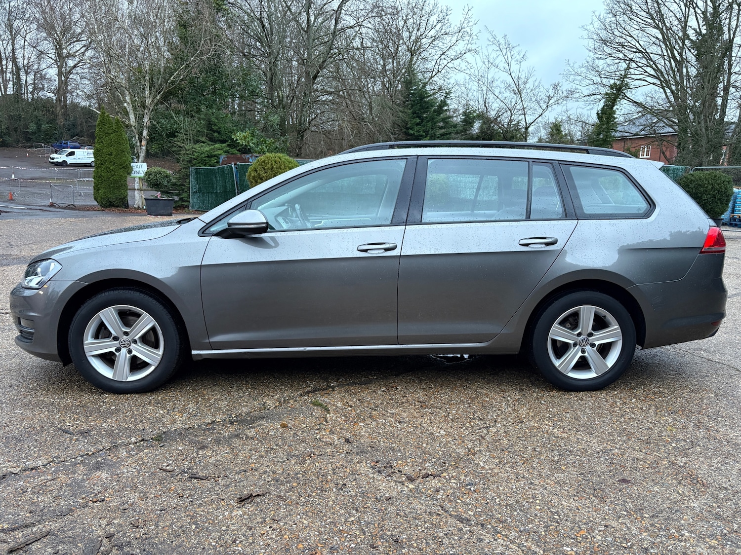 Used Volkswagen Golf 2017 for sale - 76864240: Photo 7