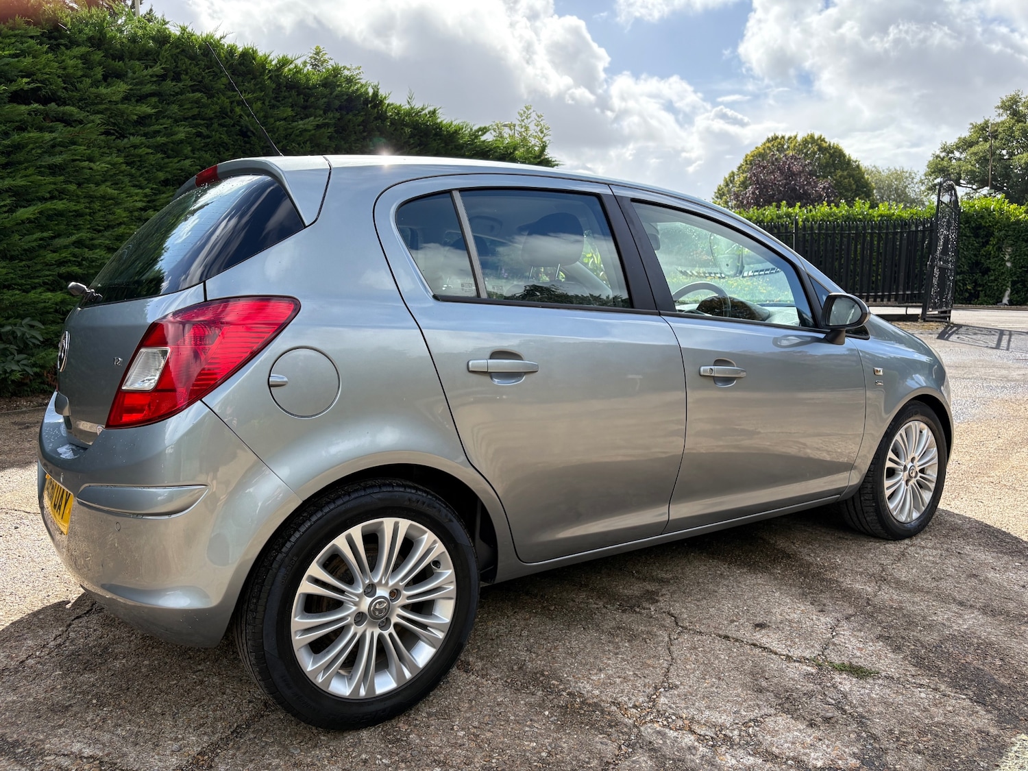 Used Vauxhall Corsa 2011 for sale - 76706190: Photo 13